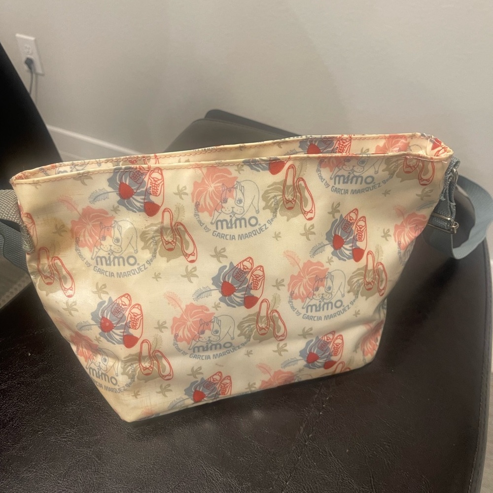 Mimo Garcia Marquez crossbody bag